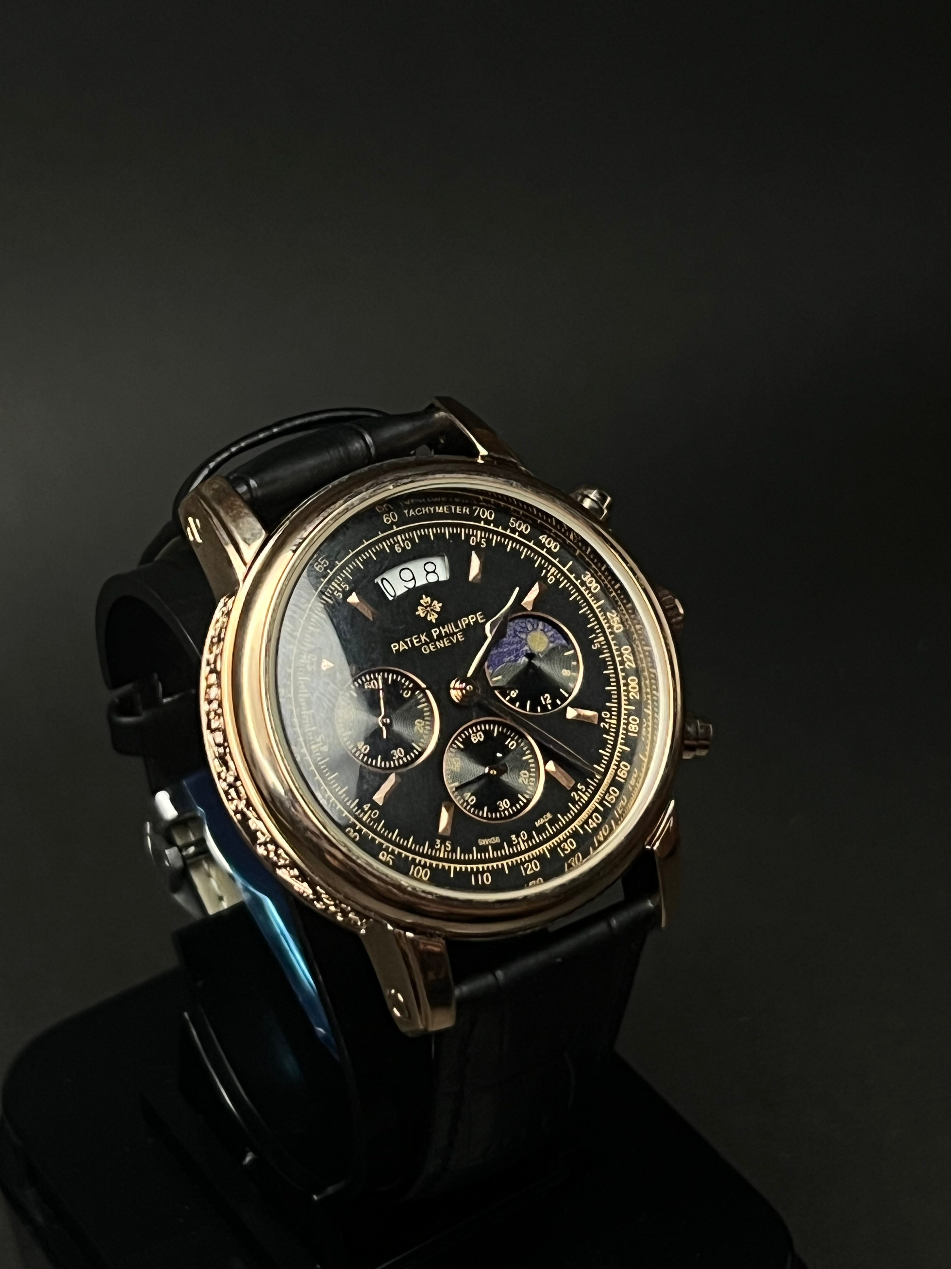 Patek Philippe Geneve Chronograph(working)