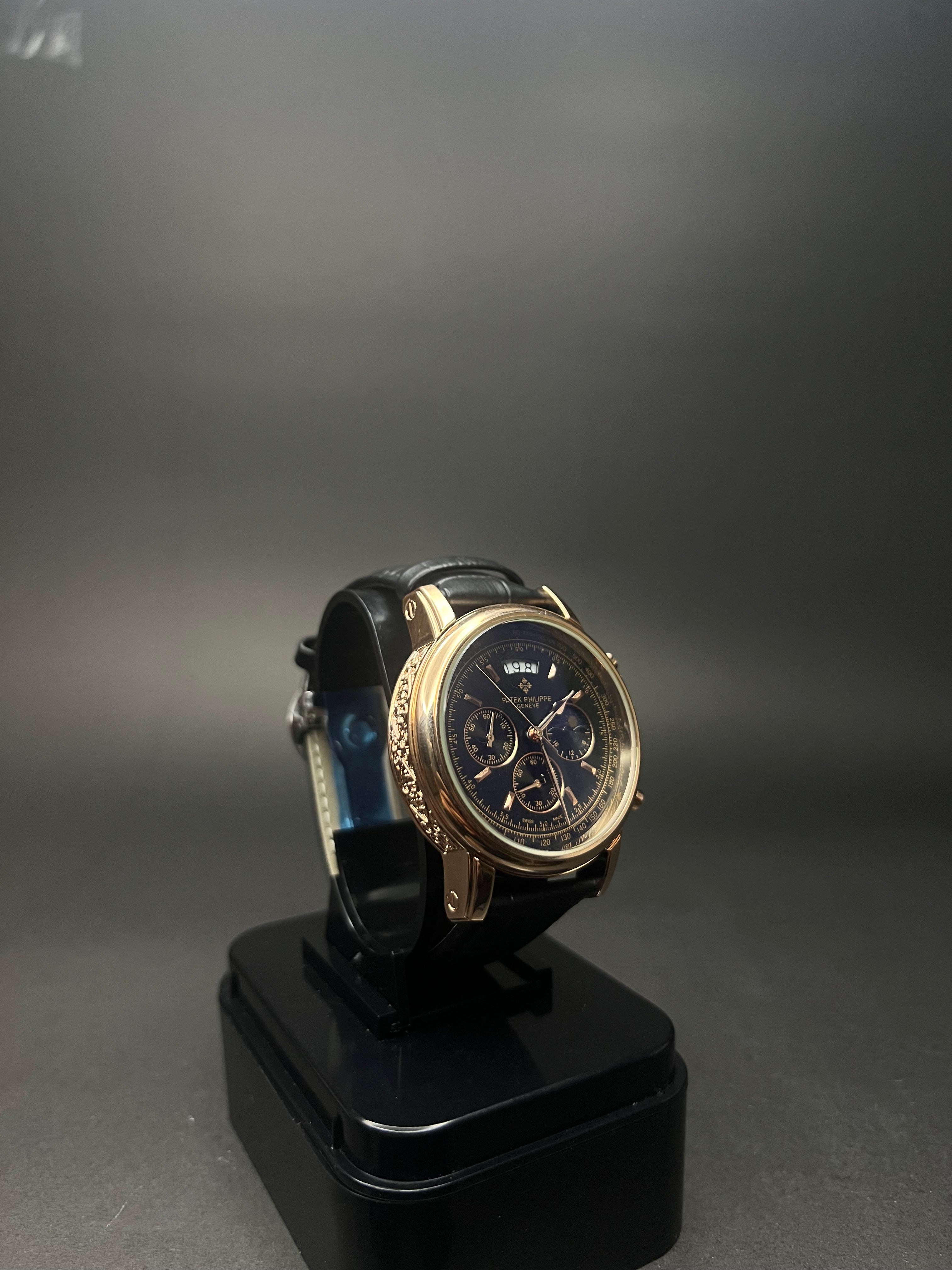 Patek Philippe Geneve Chronograph(working)