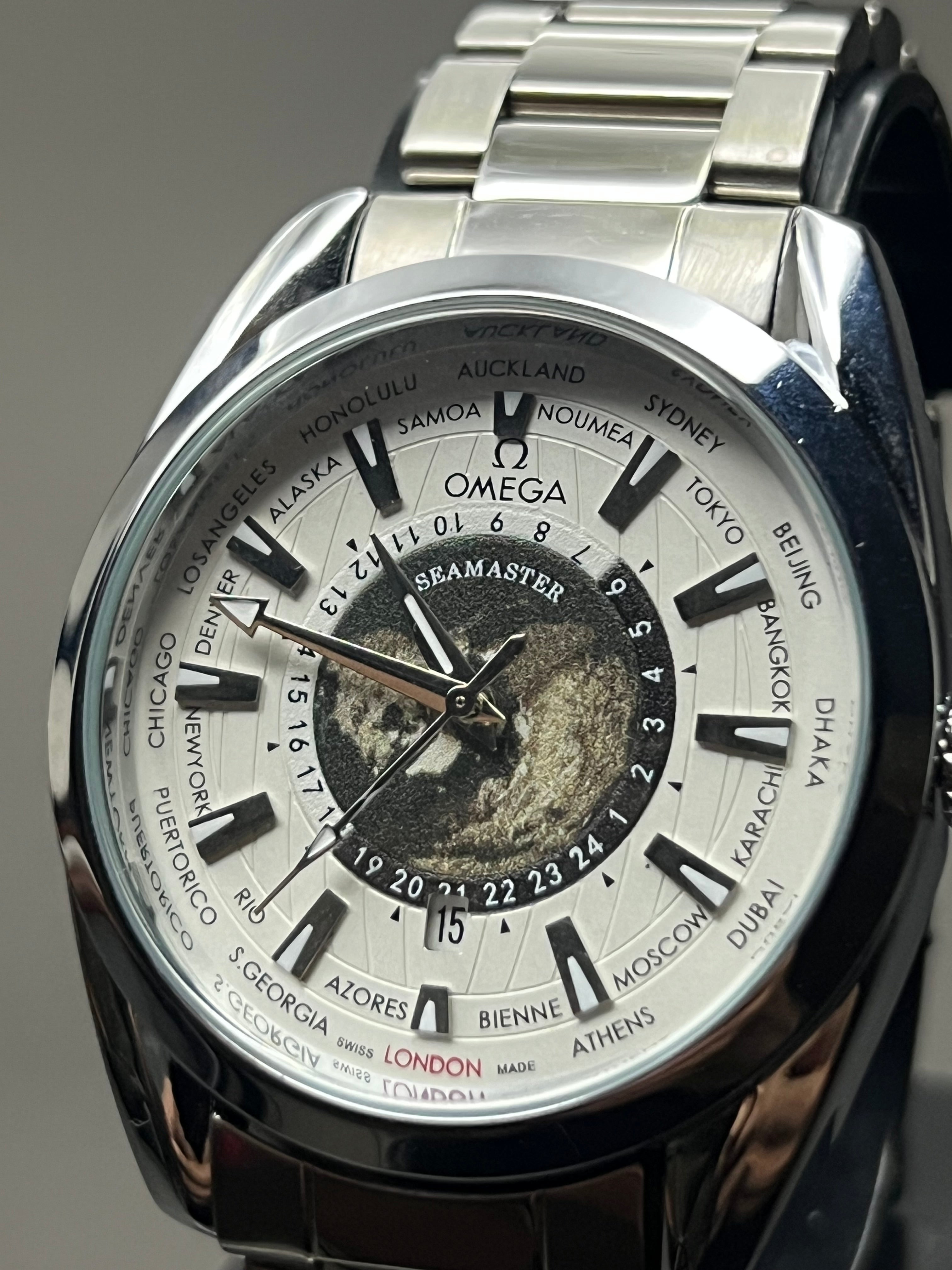 Omega Seamaster Aqua Terra Worldtimer – Master Chronometer