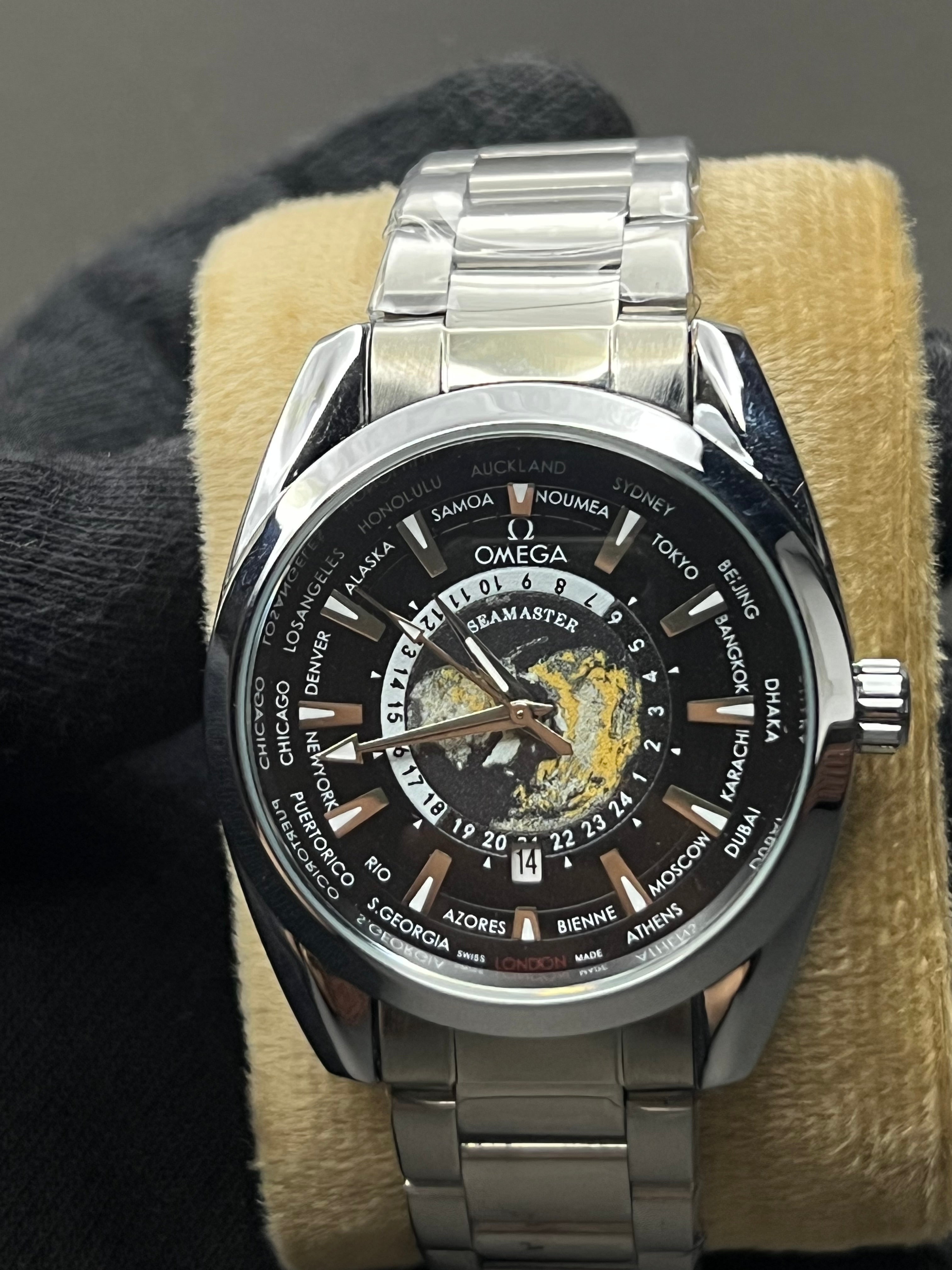 Omega Seamaster Aqua Terra Worldtimer – Master Chronometer